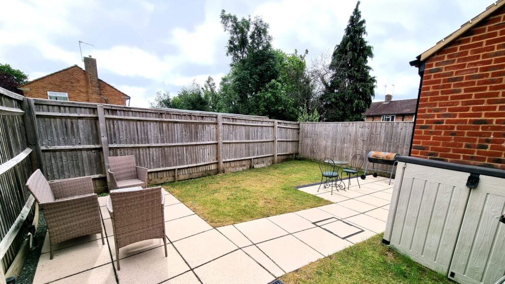 Chapelfield Close - Welwyn Garden City - Hertfordshire - AL7