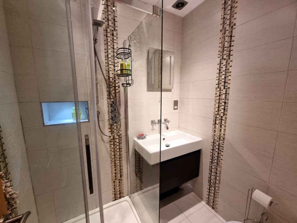 Allfarthing Lane, London, SW18 2AP